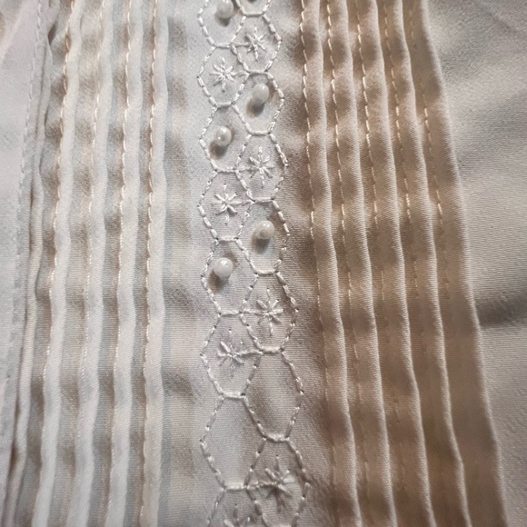 Vintage Notations White Women’s Blouse Embroidery And Pearls - Picture 3 of 9